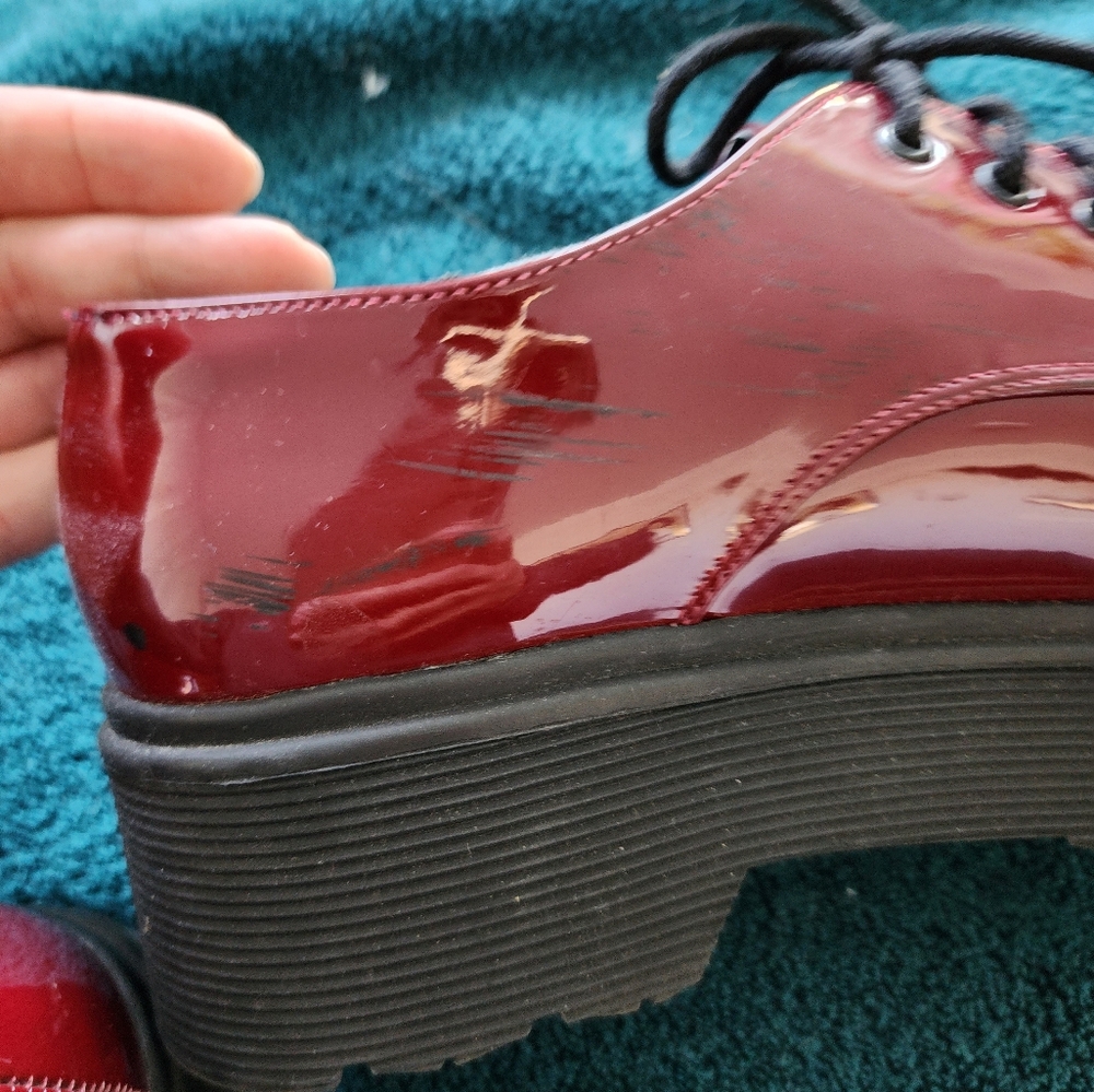 Red platform shoes - Picture 5 of 7
